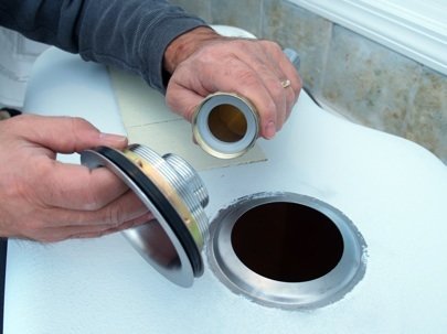 安装厨房水槽 - 排水