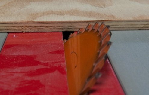 如何制作一个姿势角 - 桌子锯倾斜