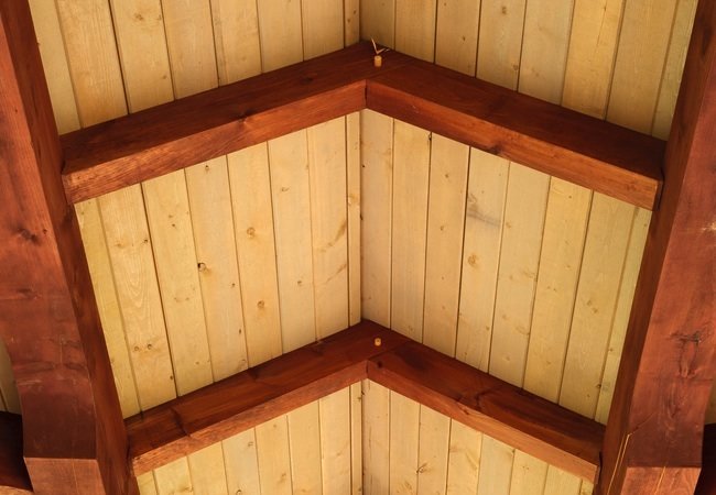 木质天花板安装