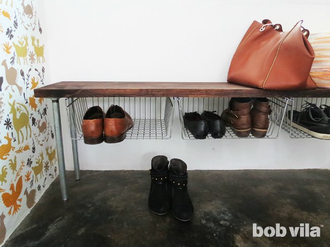DIY鞋柜-成品工作台的特写