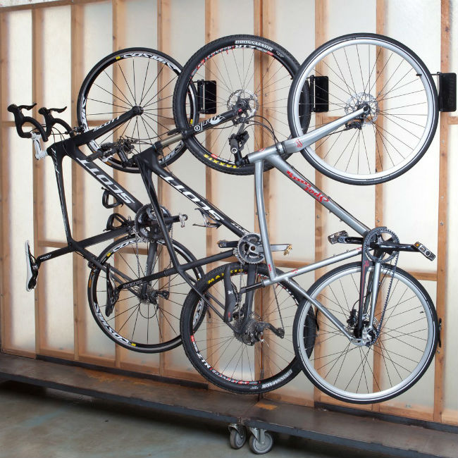 如何用反馈运动的Velo铰链挂墙自行车