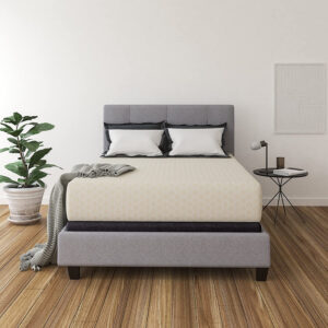 最好的公司床垫选择：Ashley Chime 12寸中型内存泡沫床垫