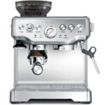 最佳卡布奇诺制造商选项：Breville Bes870xl Barista Express浓缩咖啡机