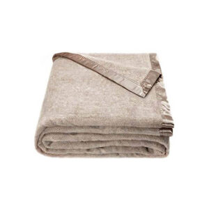 最好的羊毛毯选项：斯宾塞和惠特尼羊毛毯米色人字形