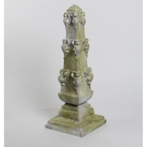 最佳混凝土花园雕像选择:阿斯托利亚大麦克达菲方尖碑雕像