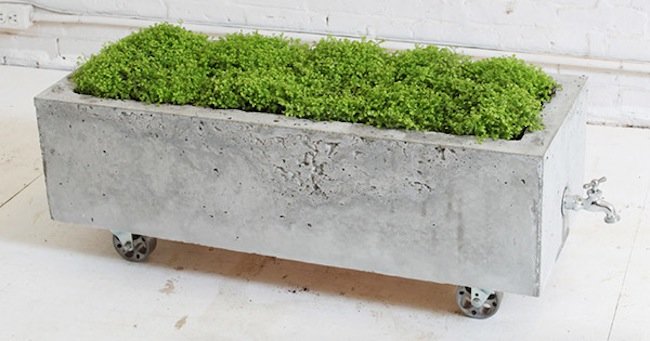 DIY Outdoor Furniture - Concrete Trough Planter
