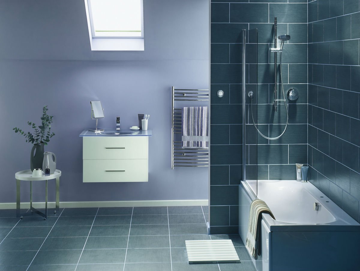 最好的浴室地板瓷砖选项：乙烯基