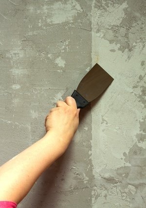 如何修补混凝土-腻子刀的裂缝