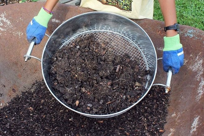 如何使用堆肥:筛选