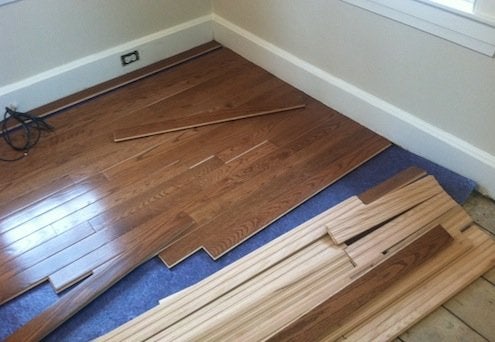 修补或更换木地板 - 预成品